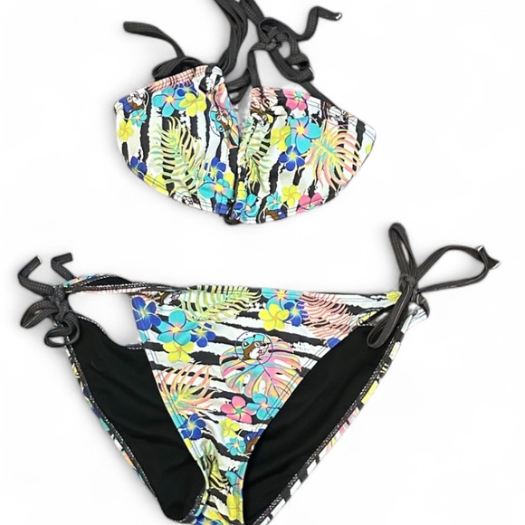 Buc-ee’s Tropical Bikini Sz M Triangle Top Side Tie Bottoms White Floral Beaver - Picture 1 of 3